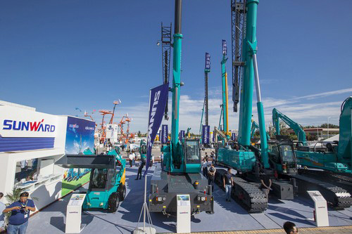 山河智能酷帅曾大虾，一大波美图带你亲临北京BICES展