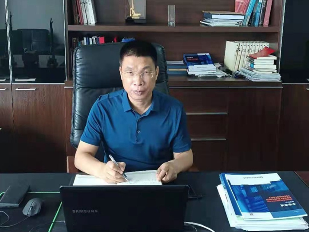 缘起山河 | 奋斗三十载!他以“山河”铸山河