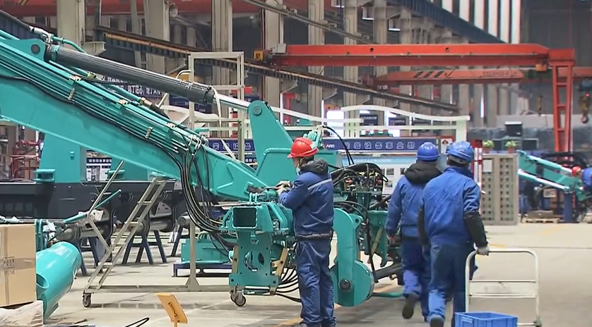 向着冲刺目标全力以赴！山河智能正式开工