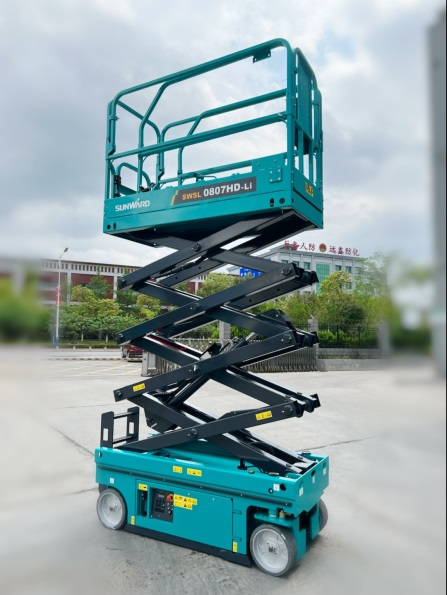 与“锂”相约,助力“双碳”!山河智能全系列锂电剪叉式高空作业平台全面进军市场