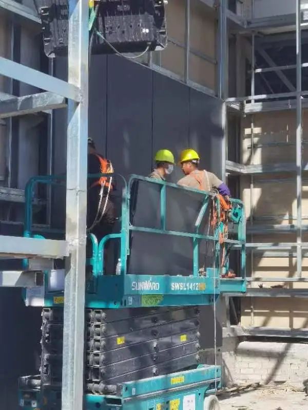 众志成城抗疫情!山河智能高空机械助力惠州方舱医院建设