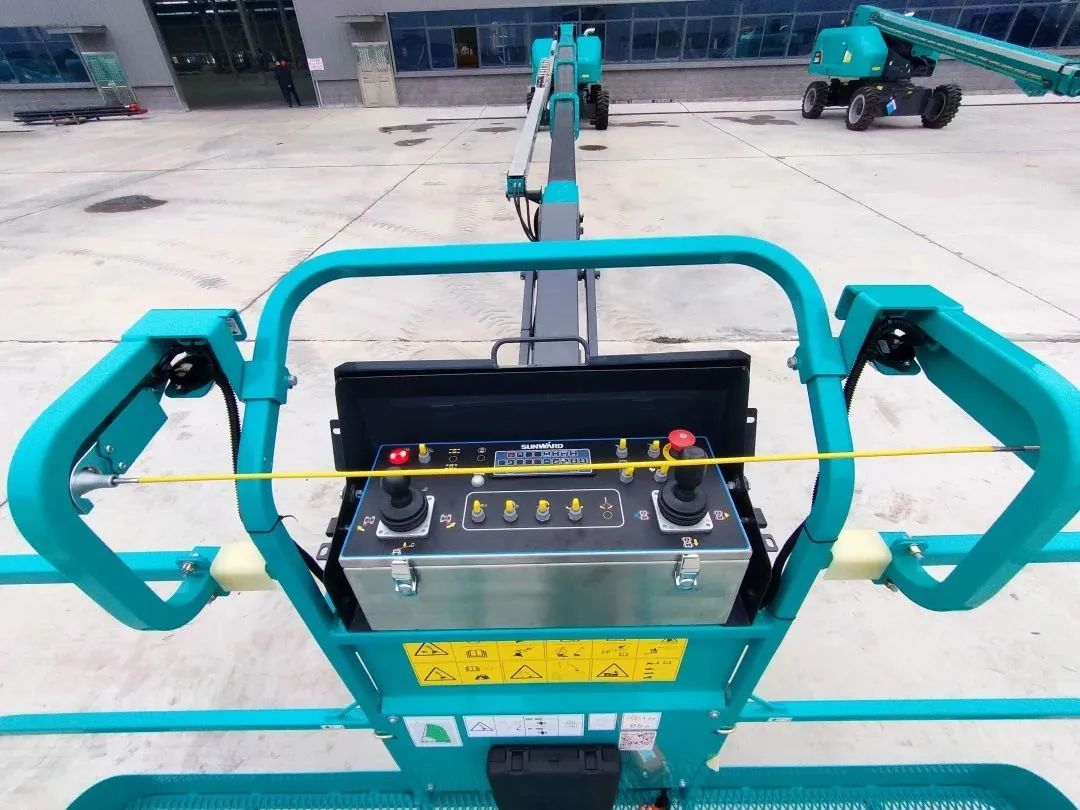 无需扩桥！山河智能国四款32米直臂式高空作业平台成功下线