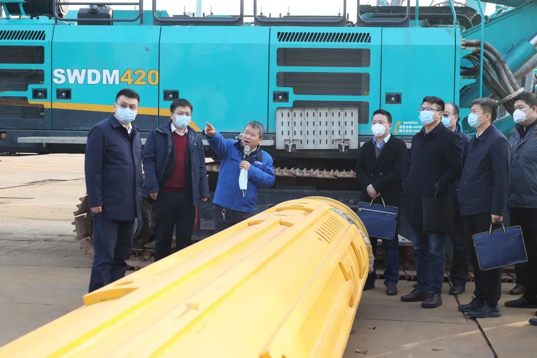 共商合作!中国铁建大桥局到访山河智能