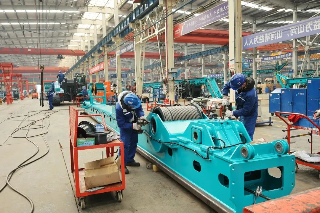 莫道君行早,更有早行人!山河智能癸卯兔年开工大吉