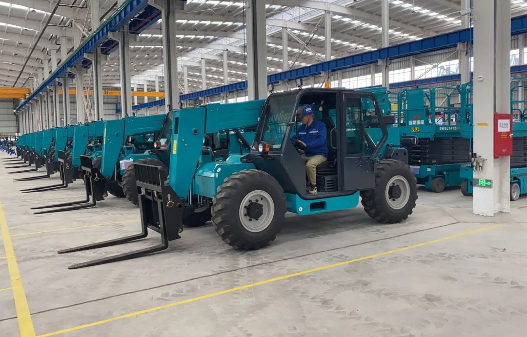 吹响复工“冲锋号”,全力冲刺“开门红”!山河智能高空机械复工复产进行时