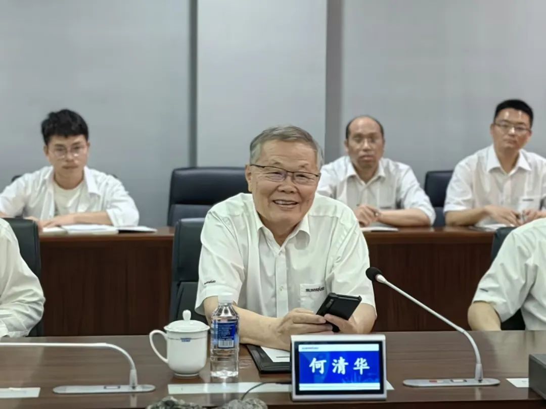 中国科学院院士陈十一率队到访山河智能