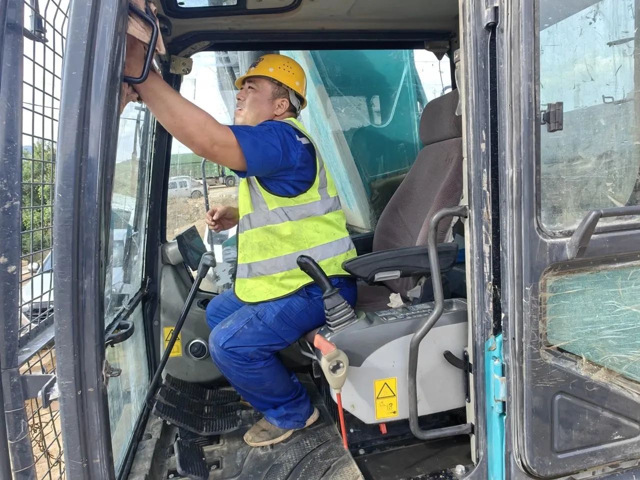 步履不停,服务不止!山河智能挖掘机服务万里行火热进行中