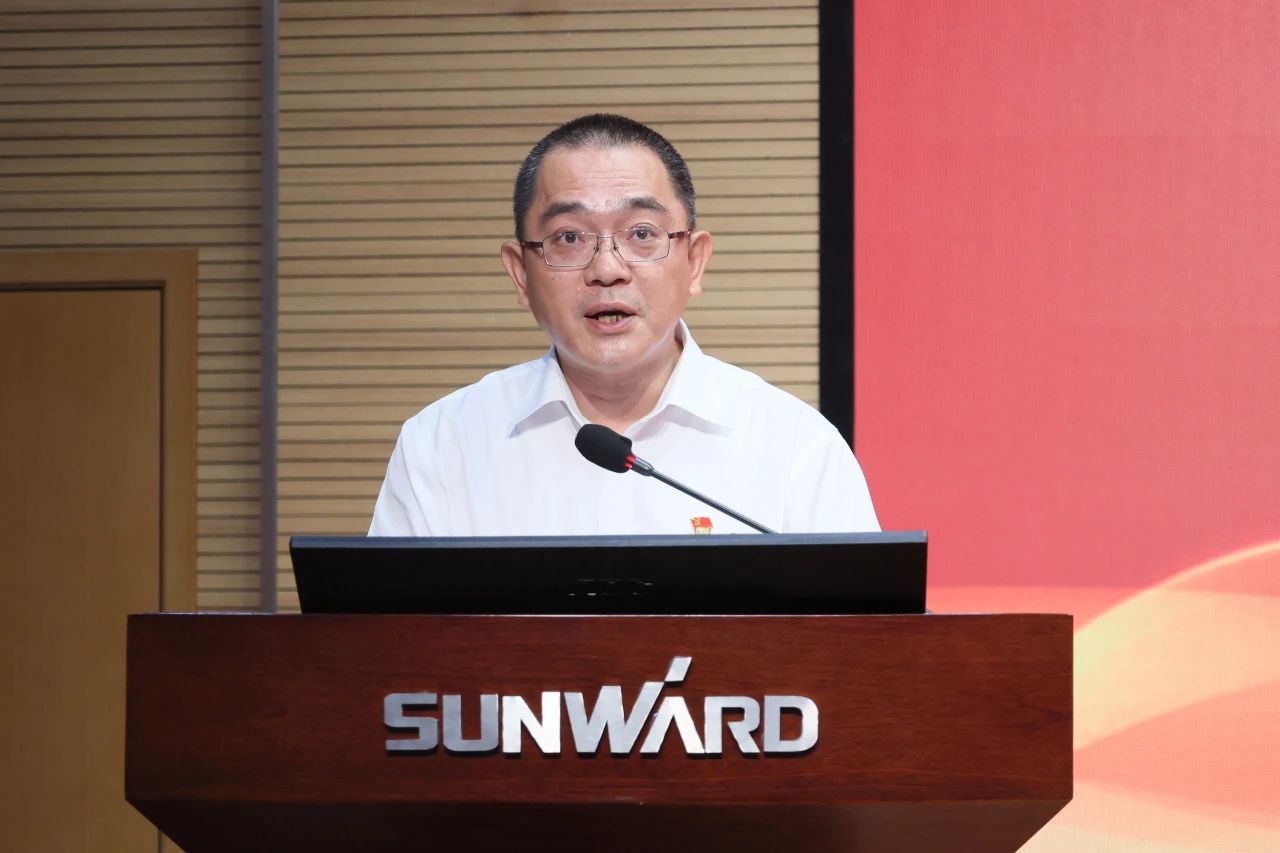 山河智能召开庆祝中国共产党成立102周年表彰大会