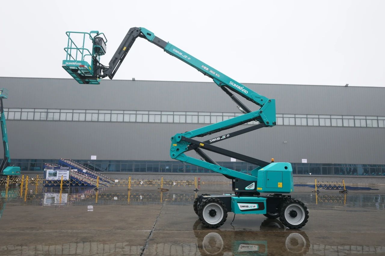 又双叒叕上新了!山河智能首款双载荷电动曲臂式高空作业平台顺利下线