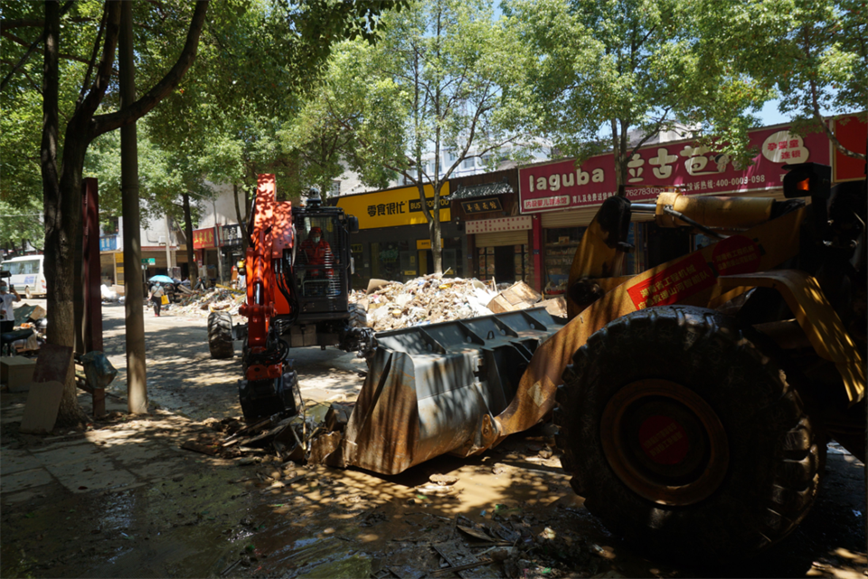 驰援湖南平江抗洪抢险,共克时艰显担当