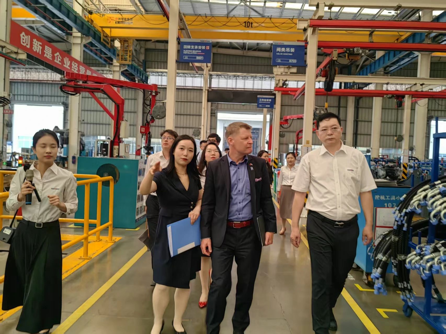 芬兰驻华大使馆商务参赞到访山河智能