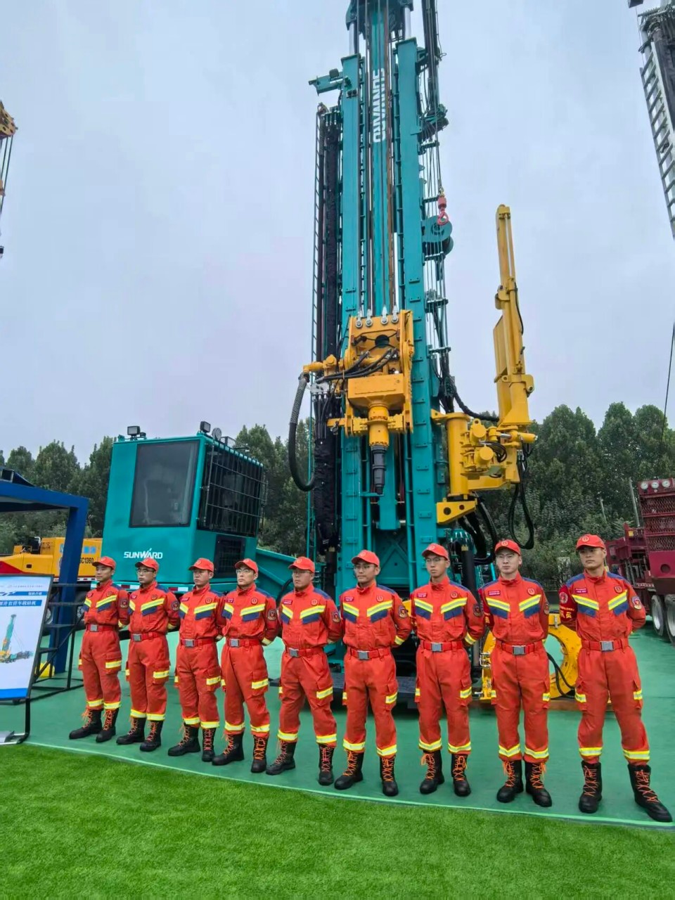 科技赋能救援！山河智能创新装备亮相第十三届全国矿山救援技能竞赛