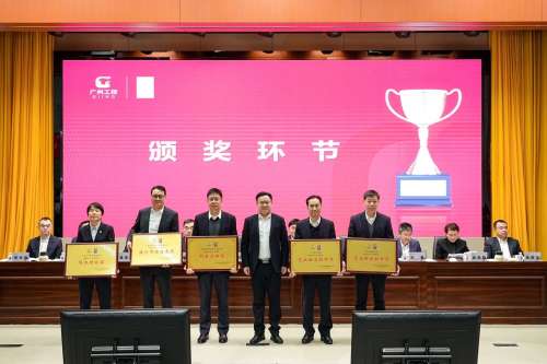 pg娱乐电子游戏